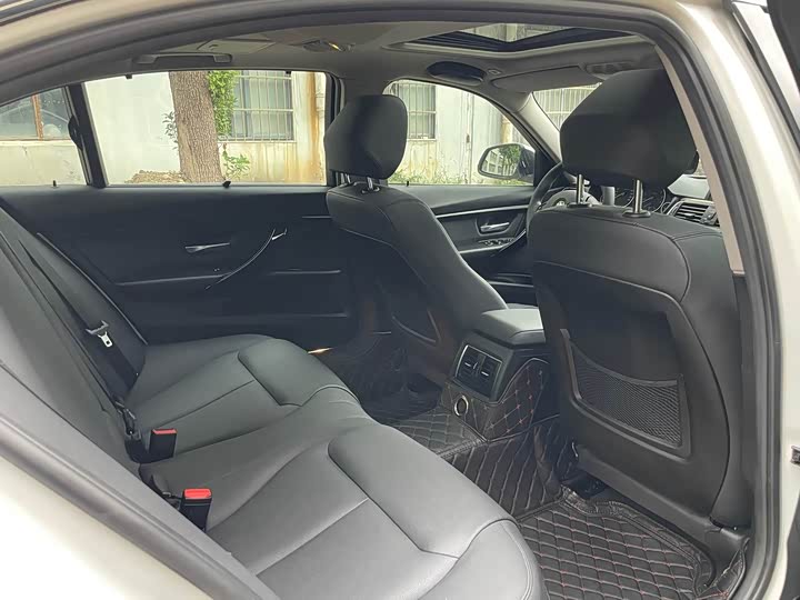 BMW 3 Series 320Li стиль — фото 8