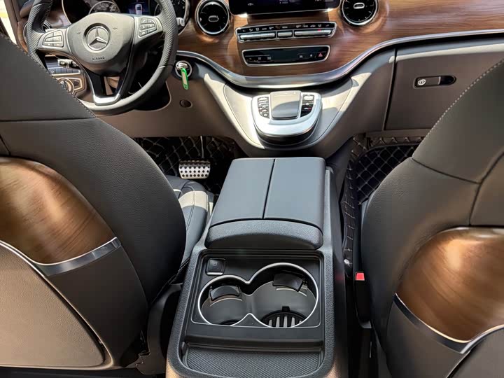 Mercedes-Benz V-Class 2022 V 260 L — фото 15