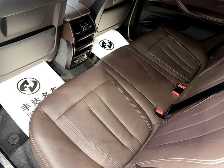 BMW X5 2017 x Drive 35i Leading — фото 7