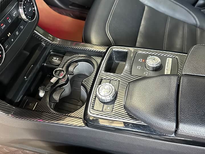Mercedes-Benz GLE 2018 GLE 320 4 MATIC SUV — фото 16
