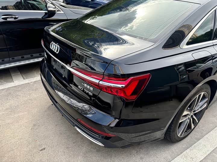 Audi A6L 40 TFSI люкс-динамик — фото 6