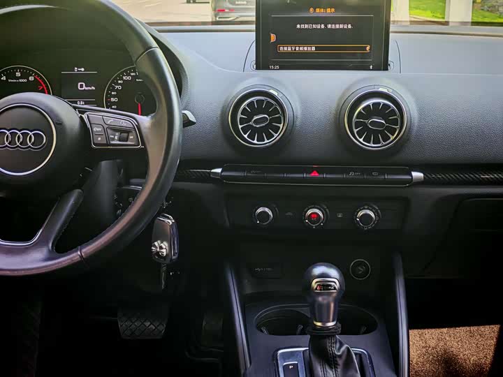 Audi A3 2020 Limousine 35 TFSI VI — фото 7