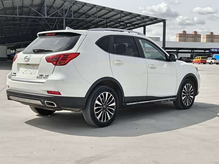 Trumpchi GS5 Super 2015 1.8 T AT 4 WD — фото 9