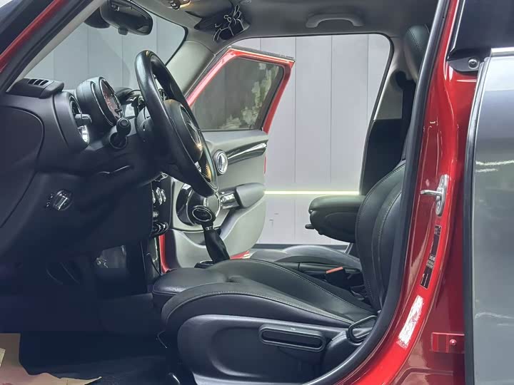MINI Hatch — фото 11