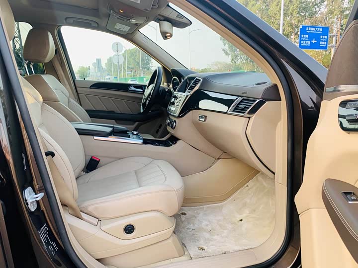 Mercedes-Benz GL-Class 2016 GL 450 4 MATIC — фото 9