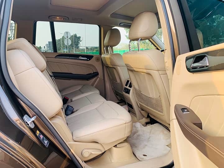Mercedes-Benz GL-Class 2016 GL 450 4 MATIC — фото 11