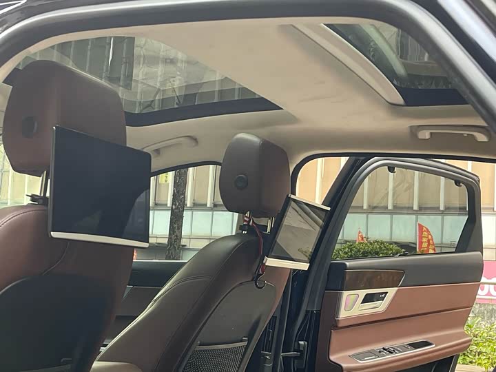 Jaguar XFL 2020 XFL 2.0 T P 250 4 WD — фото 11