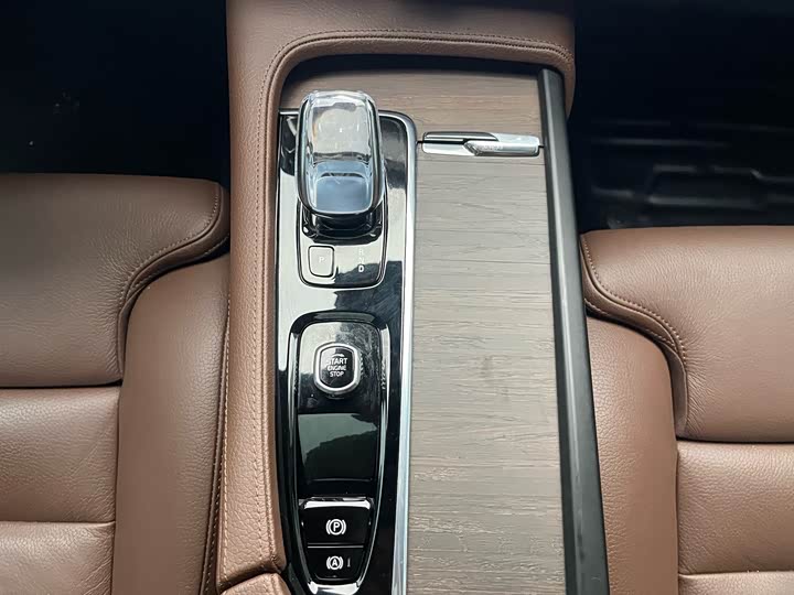 Volvo S90 2022 B 5 — фото 33