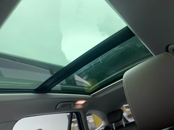 BMW X1 2021 s Drive 25 Li Leading — фото 16