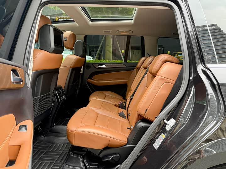 Mercedes-Benz GLS 2016 GLS 400 4 MATICLuxury — фото 18