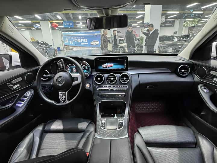 Mercedes-Benz C-Class 2019 C 260 L — фото 4