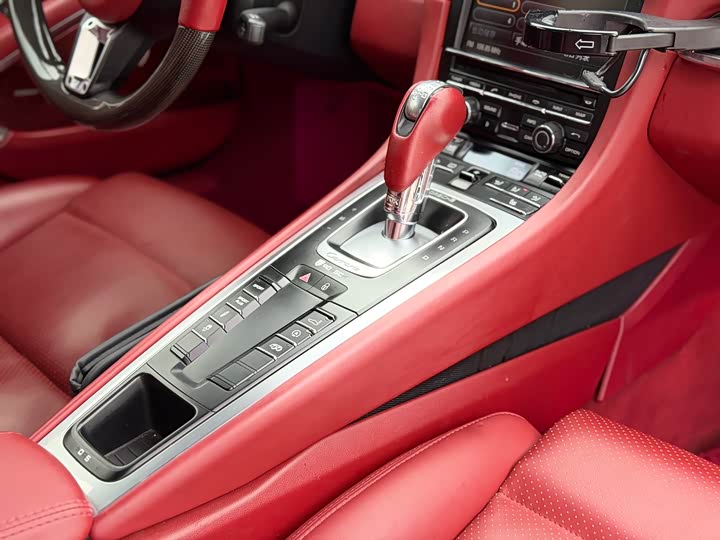 Porsche 911 2015 Carrera 3.4 L Style Edition — фото 11