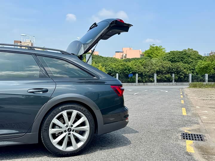 Audi A6 2022 allroad quattro 55 TFSI — фото 24