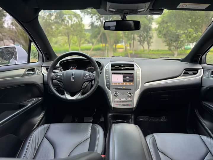 Lincoln MKC 2017 2.0 T 2 WD — фото 7