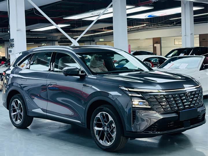 Changan CS75 PLUS 2025 1.5 T — фото 3