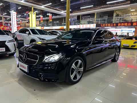 Mercedes-Benz E-Class 2018 E 200 L Sport — фото 19