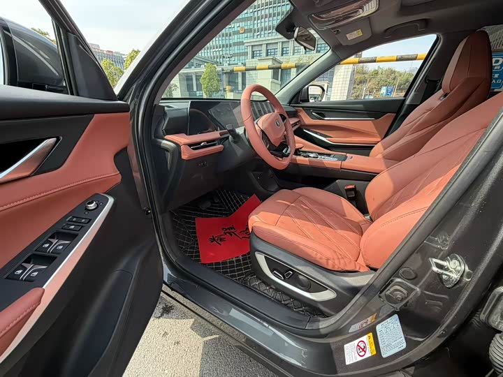 Changan CS75 PLUS 2023 1.5 T ATPremium — фото 4