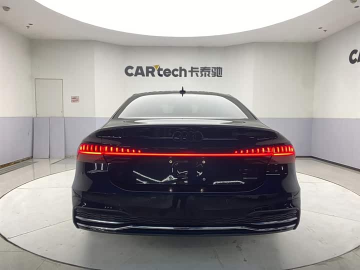 Audi A7L 2024 45 TFSI Luxury — фото 6