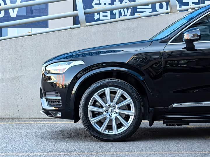 Volvo XC90 2019 T 6 7 V — фото 6