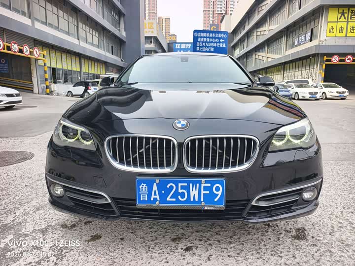 BMW 5-Series 2014 525 Li — фото 1