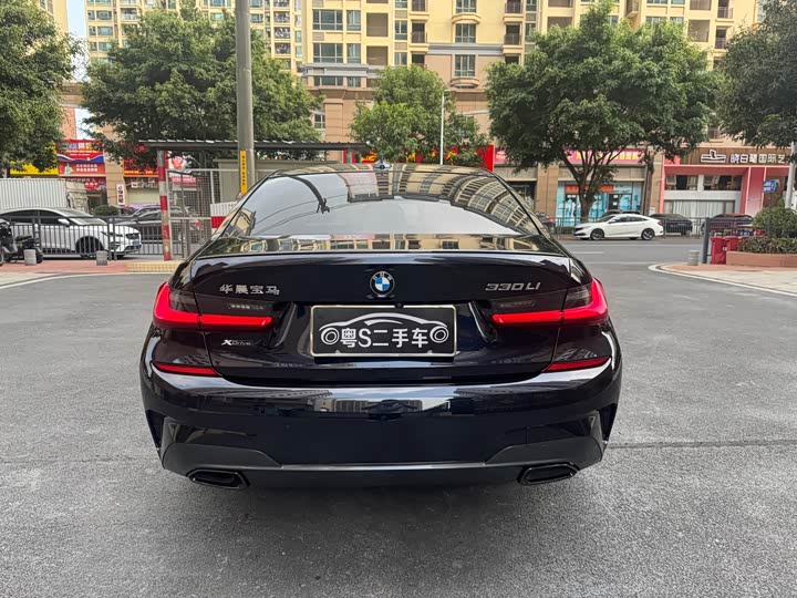 BMW 3-Series 2021 330 Li x Drive M — фото 8