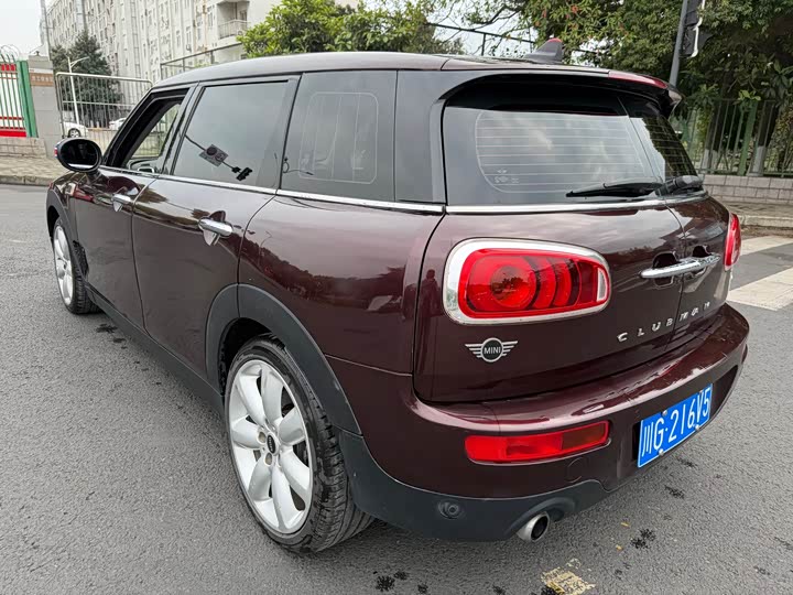 MINI Clubman — фото 5