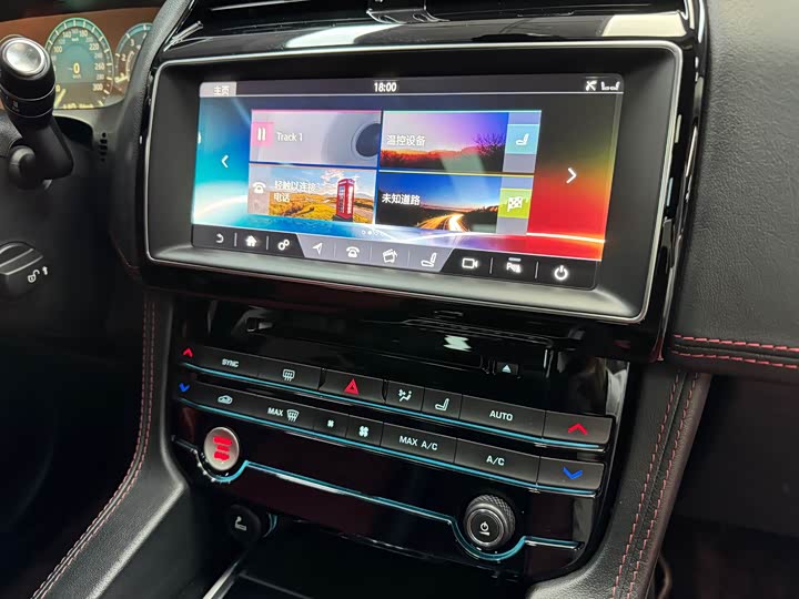 Jaguar F-PACE 2016 2.0 T 2 WDR-Sport — фото 21