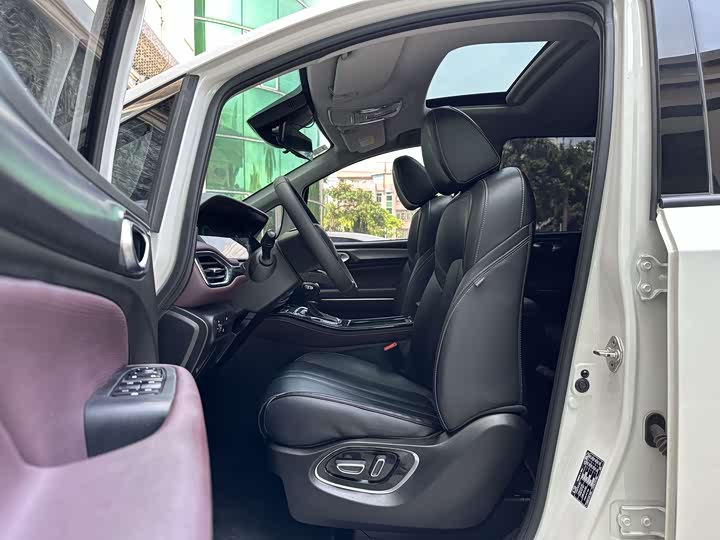 Trumpchi M6 2023 PRO 270 T DCT — фото 15