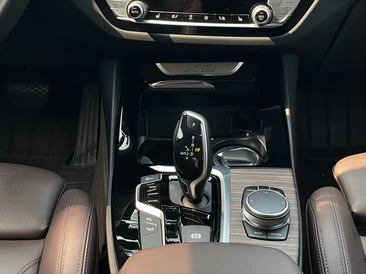 BMW X3 2020 x Drive 28i M — фото 13
