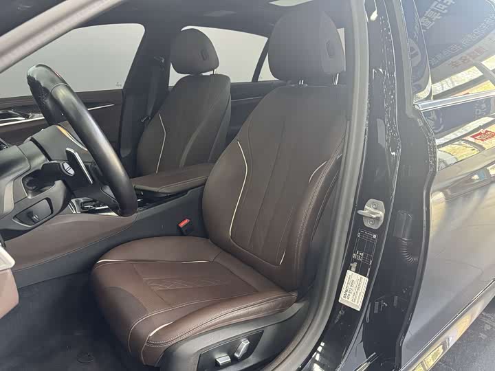 BMW 5-Series 2021 530 Li Leading M — фото 12