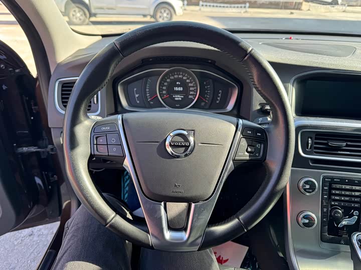 Volvo S60 2018 S 60 L T 3 — фото 15