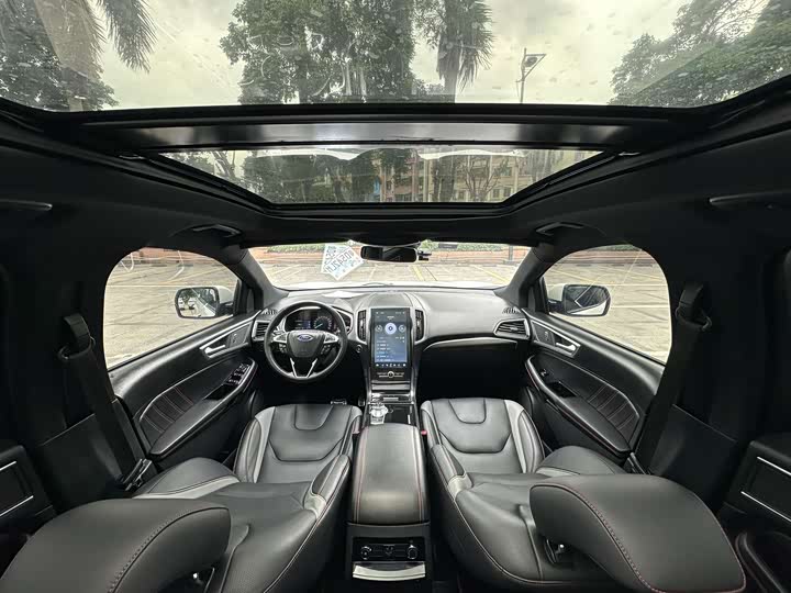 Ford Edge — фото 16