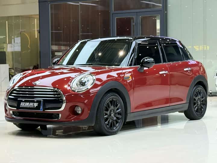 MINI Hatch — фото 1