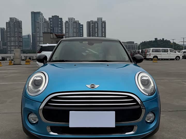 MINI Hatch — фото 1