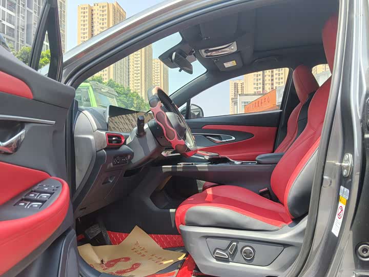 Changan UNI-T 2020 1.5 T Flagship — фото 4