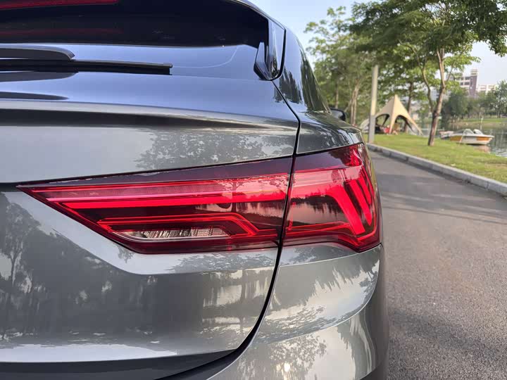Audi Q3 Sportback 2020 40 TFSI — фото 16