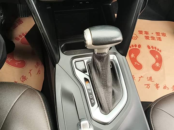 Trumpchi GS4 2017 200 T G-DCT 2 WD — фото 14