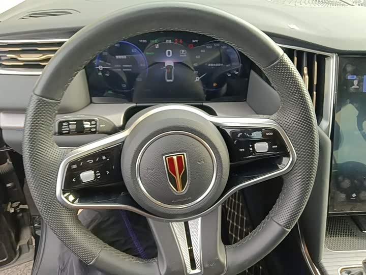 Hongqi HS7 PHEV 2024 2.0 T PHEV 4 WD 6 — фото 11
