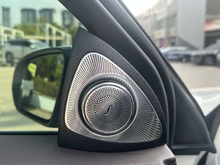 Mercedes-Benz GLC 2022 GLC 260 L 4 MATIC — фото 10