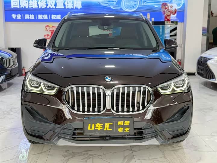BMW X1 2021 s Drive 20 Li — фото 2
