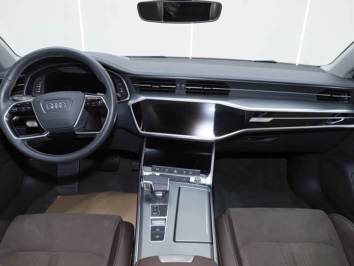 Audi A7L 2024 45 TFSI S-line — фото 25