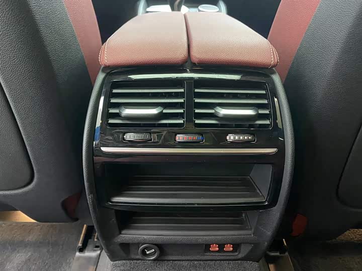 BMW 5-Series 2021 530 Li Leading M — фото 22