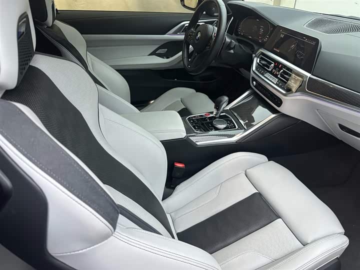 BMW M4 2022 M 4 M x Drive — фото 13
