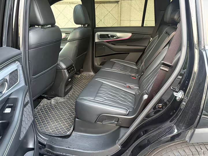 Trumpchi GS8 2022 2.0 TGDI 2 WD ( ) — фото 11