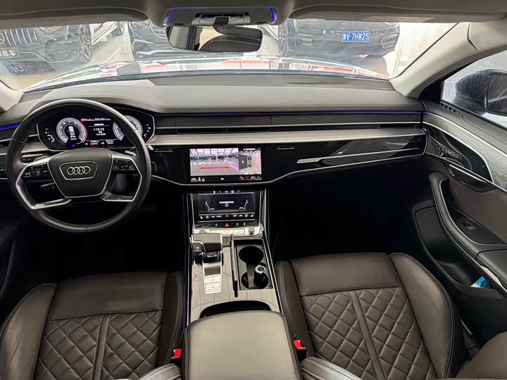 Audi A8 2023 A 8 L 50 TFSI quattro — фото 13