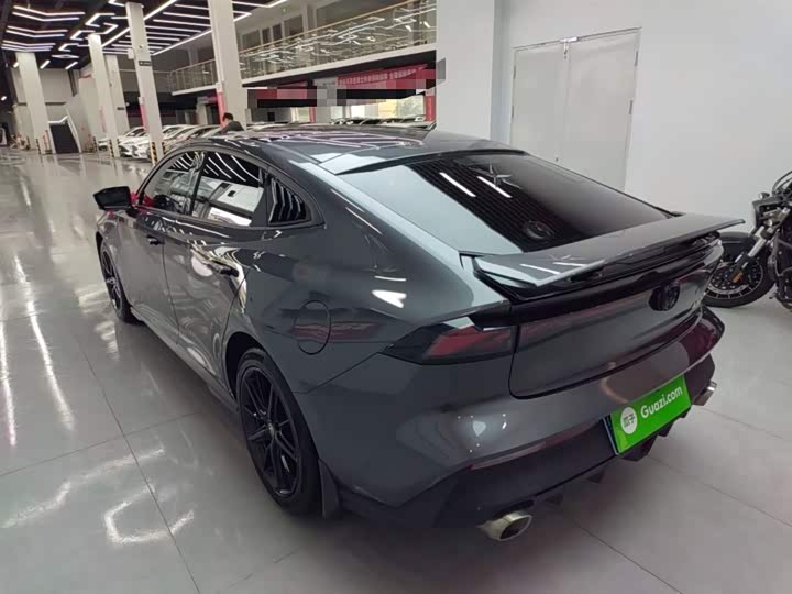 Changan UNI-V 2022 1.5 T Premium — фото 23