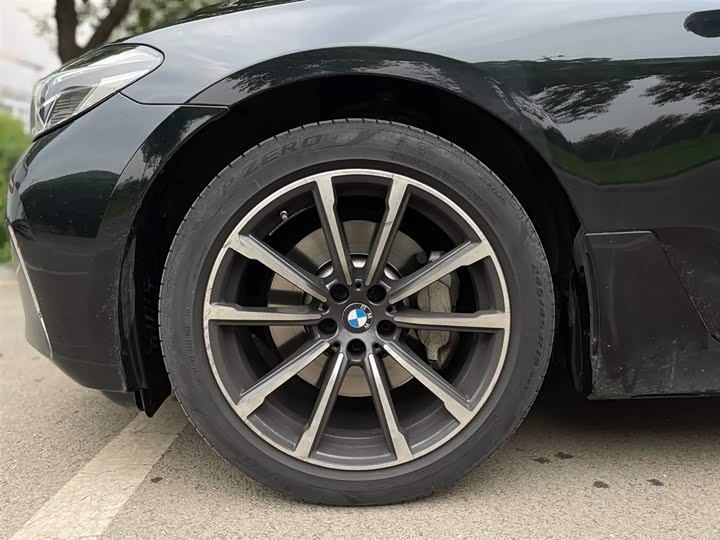 BMW 6-Series GT 2022 630i — фото 10