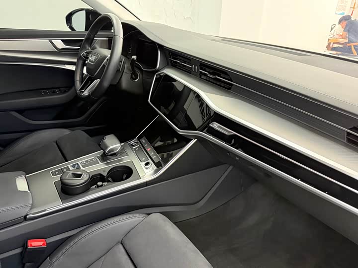 Audi A 6 2022 Avant 45 TFSI — фото 11