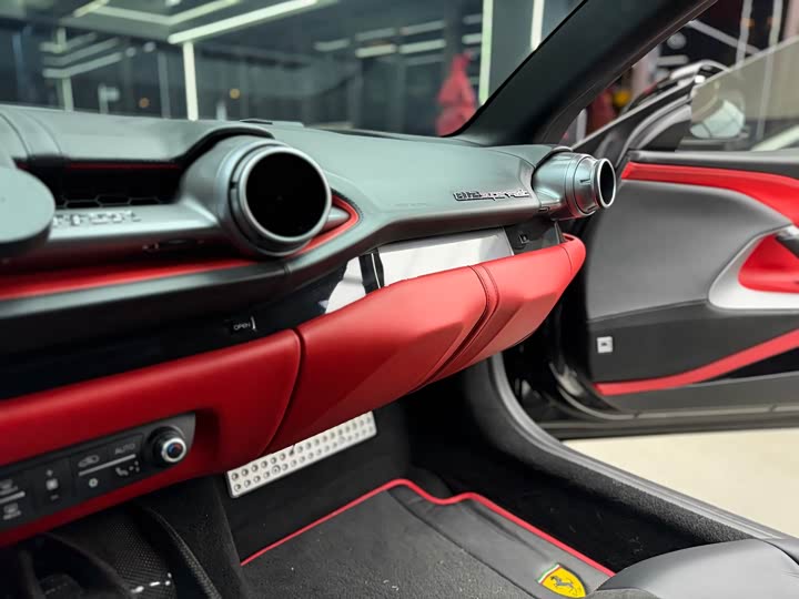 Ferrari 812 2017 6.5 L Superfast — фото 30