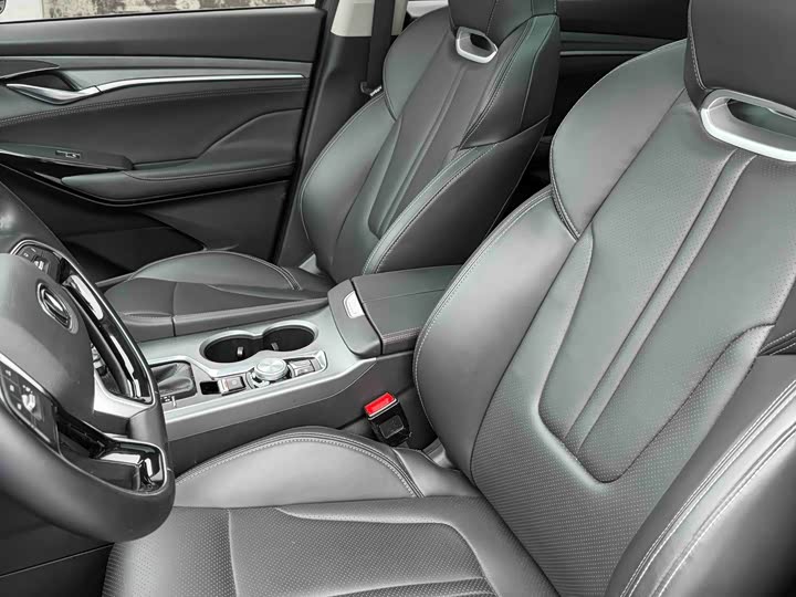 Changan CS75 PLUS 2022 1.5 T AT — фото 13